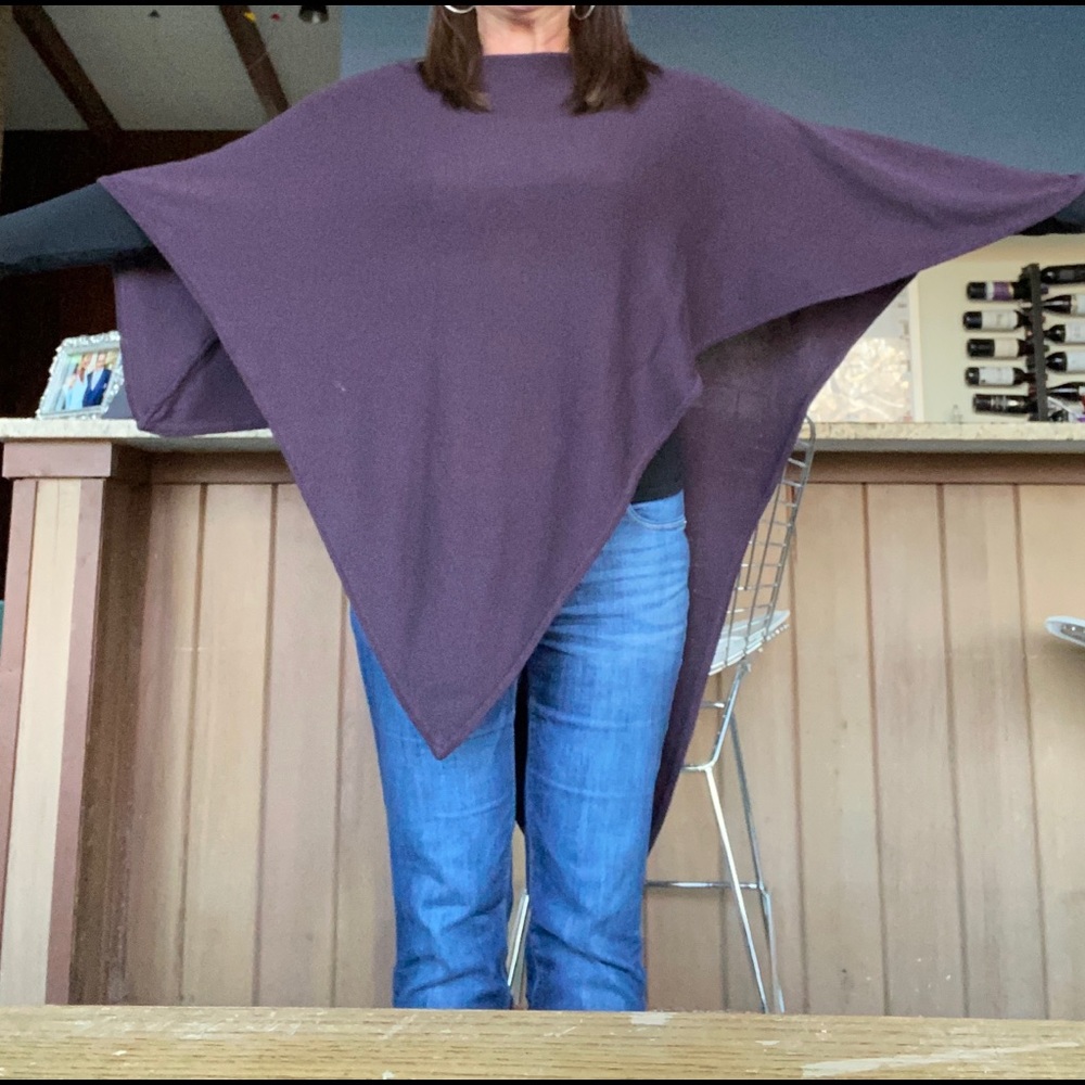Lululemon Purple poncho